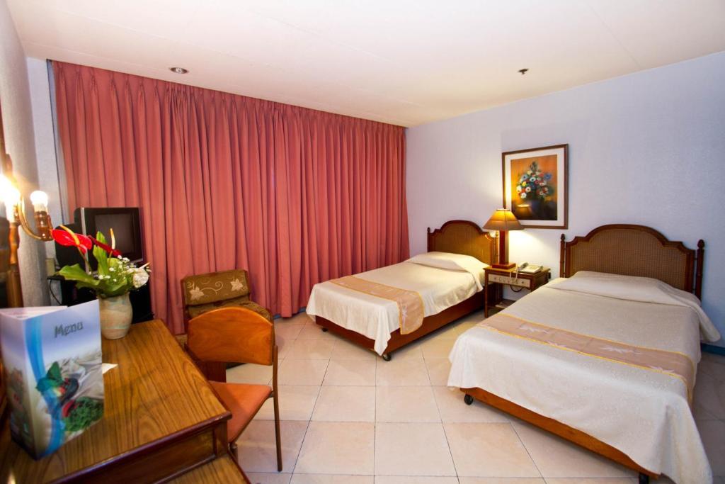 The Vip Hotel Cagayan de Oro Room photo